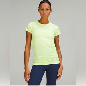 Lululemon Swiftly Tech Short Sleeve Shirt 2.0 Lime Green Women's Top Sz 12